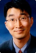 This is a headshot of Deok-Ho Kim.